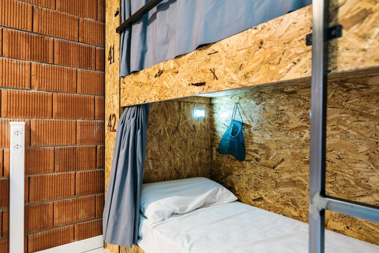Albergue Santiago 15 Monforte Monforte De Lemos Exteriör bild